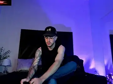 Stripchat Sex Chat of CodyWalkerR