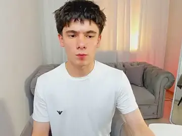 Stripchat Private Sex Chat of Ethan_Crowe