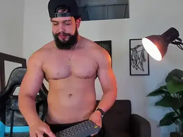 Stripchat Adult Webcam of Justin_kingX7