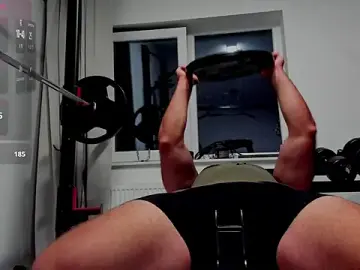 Stripchat Live Sex Cam of David_Big_Daddy