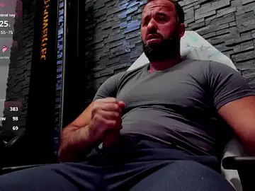 Stripchat Adult Webcam of David_Big_Daddy