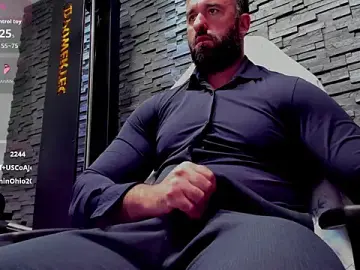 Stripchat Live Sex Cam of David_Big_Daddy