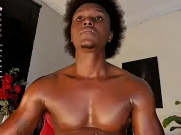 Stripchat Free Porn Cam of DannSmmith