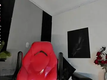 Stripchat Live Porn of DannSmmith