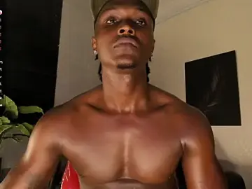 Stripchat Sex Cam of DannSmmith