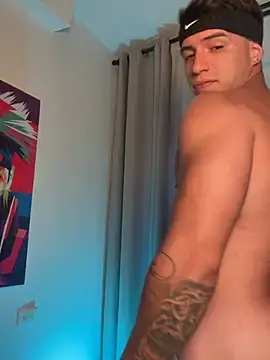 Stripchat Best Webcam of Jamess_White