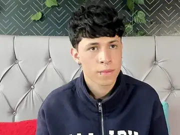 Stripchat Live Porn of Axel__Evans
