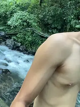 Stripchat Live Sex Cam of Benson18y