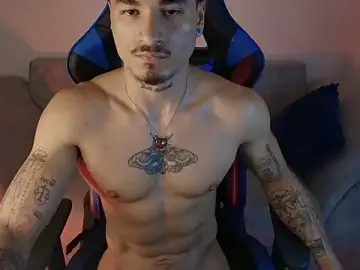 Stripchat Adult Webcam of Thomas_Fit1