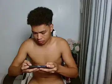 Stripchat Live Sex of curlyasian_njxx