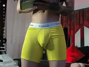 Stripchat Live Sex Cam of TonyPetrovjs