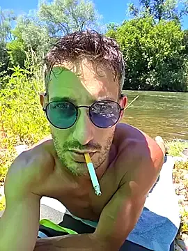 Stripchat Free Porn Cam of Zeefy