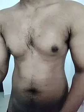 Stripchat Free Porn Cam of hottboy_39