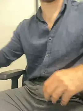 Stripchat Live Sex Cam of speddy34