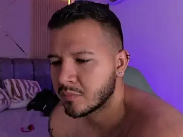Stripchat Sex Chat of mister_miike