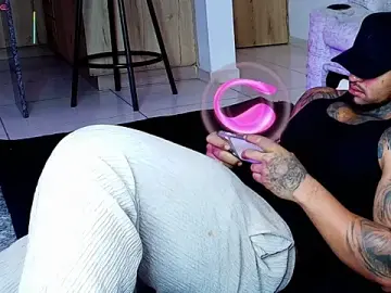 Stripchat Free Live Porn of zaiin_diesel