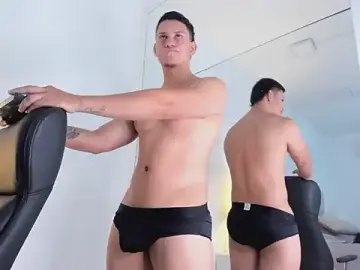 Stripchat Best live sex cam show of Chriss_Diamond