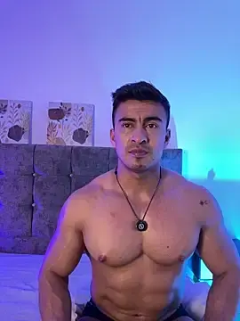 Stripchat Adult Webcam of Chris_Clarck