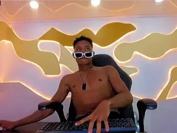 Stripchat Free Live Porn of RafaelVander