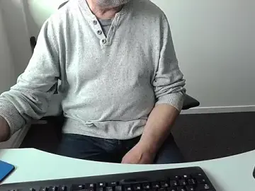 Stripchat Sex Cam of Buggemann