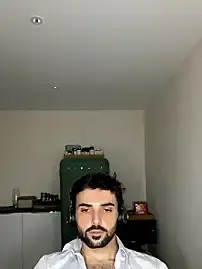 Stripchat Free Live Porn of eauminerale