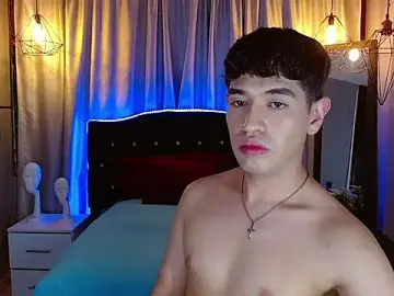 Stripchat Free Live Porn of stone_axel
