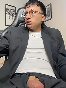 Stripchat Best live sex cam show of Dereck_Klain