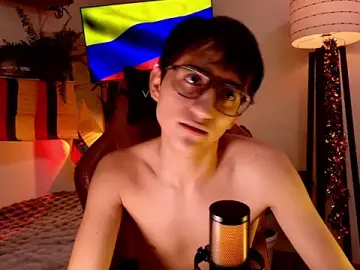 Stripchat Live Sex of Sr_evann