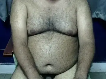 Stripchat Free Porn Cam of hairysubcub_70