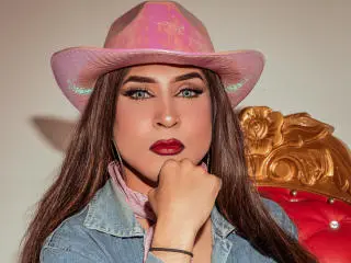 Xlovecam Live Sex of DarianaGio
