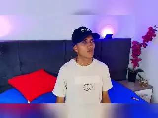 Xlovecam Live Sex Cam of AlanColthon