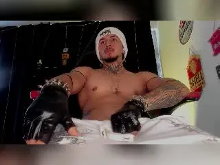 Xlovecam Free Live Porn of TheHotMaster