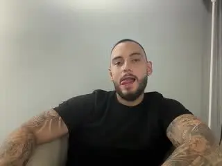 Xlovecam Private Sex Chat of FrankJones