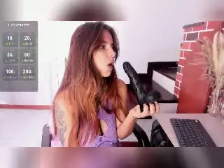 Xlovecam Live Sex of MiaCrossing