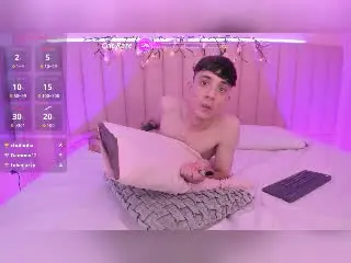 Xlovecam Free Live Porn of SecretLoversVIP