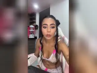 Xlovecam Best live sex cam show of MaryAndy