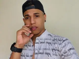 Xlovecam Live Sex of Yoximanuelprime