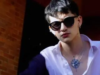 Xlovecam Best live sex cam show of GabyThoms