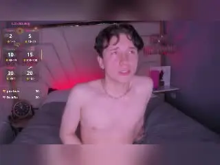 Xlovecam Live Sex Cam of HoldenS