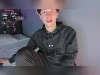 Xlovecam Live Porn of HoldenS