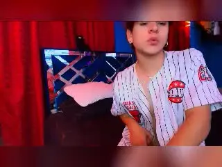 Xlovecam Live Sex Cam of LukeHowlandy