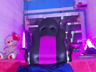 Xlovecam Sex Chat of RichiiHott