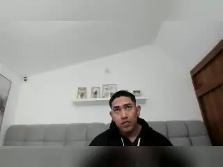 Xlovecam Sex Cam of EroticXSins