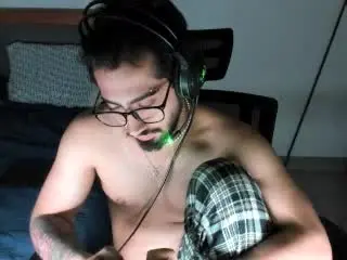 Xlovecam Live Sex Cam of Thiaggox69