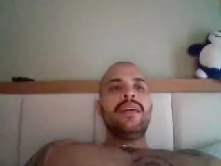 Xlovecam Live Sex Cam of MedellynDark