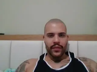 Xlovecam Sex Chat of MedellynDark
