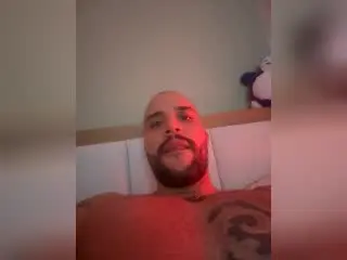 Xlovecam Private Sex Chat of MedellynDark