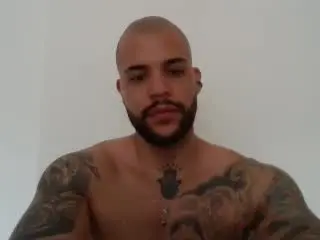 Xlovecam Live Sex Cam of MedellynDark