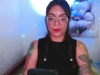Xlovecam Nude Webcam of MikeAndLunaa