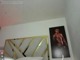 Xlovecam Sex Cam of DevinHunter